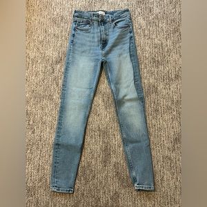 Zara Skinny Jeans light blue size 6